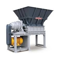 1700x1650mm Plastikverpackungs-Reißwolf 1500 kg/hr 350mm
